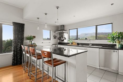 Photo of property in 21 Rochfort Road, Kahuranaki, Havelock North, 4295