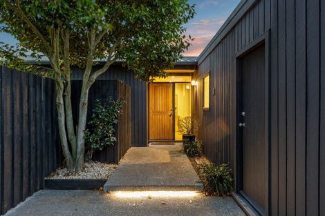 Photo of property in 3 Chilton Drive, Mairehau, Christchurch, 8052
