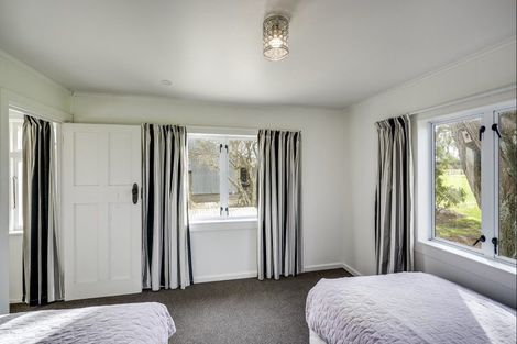 Photo of property in 43 Crosses Road, Havelock North, Hastings, 4172