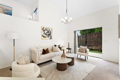 Photo of property in 29 Caversham Drive, Torbay, Auckland, 0630