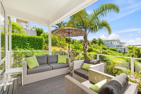 Photo of property in 43 Landmark Terrace, Orewa, 0931