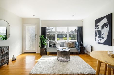 Photo of property in 2/56a Killarney Street, Takapuna, Auckland, 0622