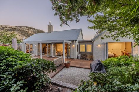 Photo of property in 45 Rob Roy Lane, Wanaka, 9305