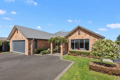 Photo of property in 24 Portobello Way, Huntington, Hamilton, 3210