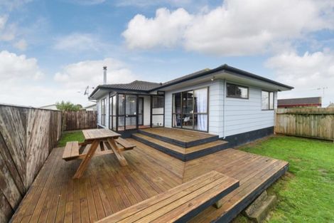 Photo of property in 8 Colonial Place, Kelvin Grove, Palmerston North, 4414