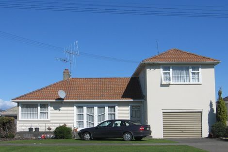 Photo of property in 5 Hulke Street, Foxton, 4814