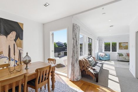 Photo of property in 1/68 Searells Road, Strowan, Christchurch, 8052