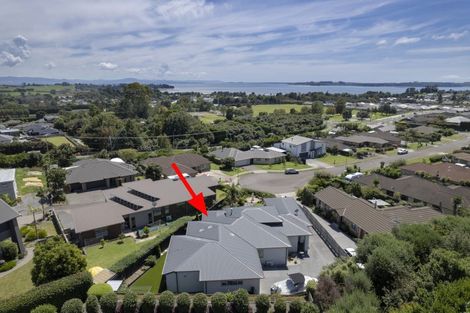 Photo of property in 25 Haden Place, Omokoroa, 3114