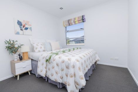Photo of property in 11 Yarnbrook Grove, Churton Park, Wellington, 6037