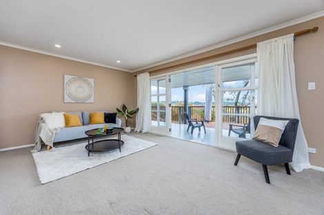 Photo of property in 456 Don Buck Road, Massey, Auckland, 0614