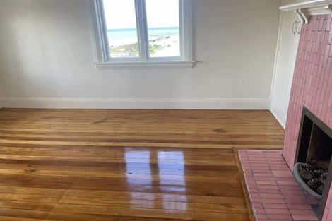 Photo of property in 35 Wharfe Street, South Hill, Oamaru, 9400