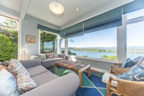 Photo of property in 19 Overtoun Terrace, Hataitai, Wellington, 6021