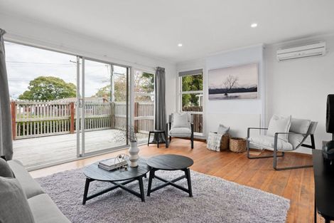 Photo of property in 28 Larnach Street, St Andrews, Hamilton, 3200