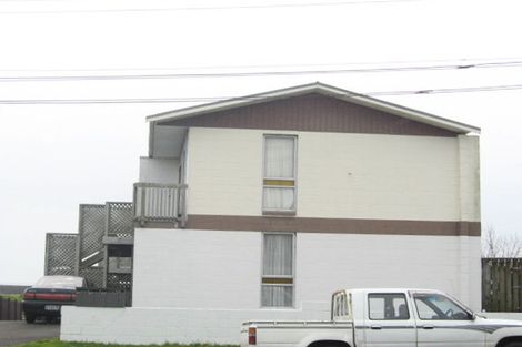 Photo of property in 38b Breakwater Road, Moturoa, New Plymouth, 4310