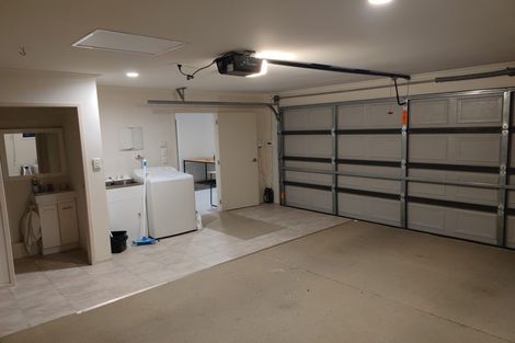 Photo of property in 3/20 The Avenue, Albany, Auckland, 0632