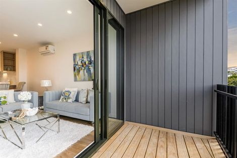 Photo of property in 54 Westgate Drive, Massey, Auckland, 0614