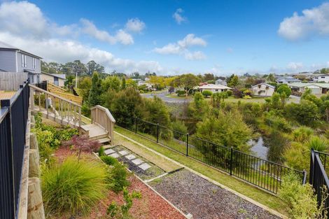 Photo of property in 24 Te Tiireke Drive, Glenview, Hamilton, 3206