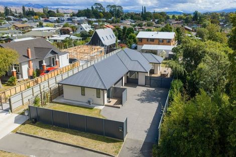 Photo of property in 14 Eltham Road, Blenheim, 7201