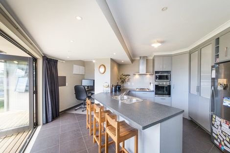 Photo of property in 20 Holdsworth Avenue, Milson, Palmerston North, 4414