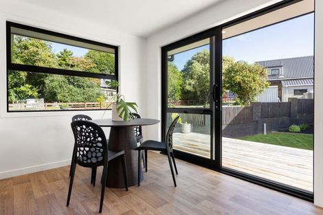 Photo of property in 19a Seifert Street, Forest Lake, Hamilton, 3200