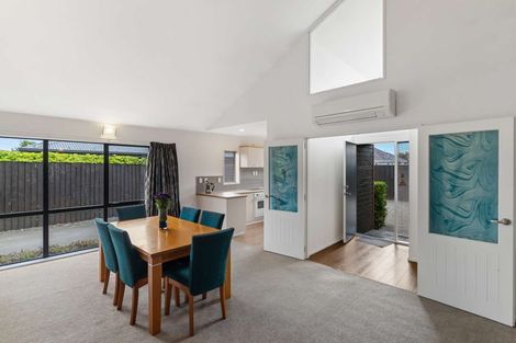 Photo of property in 14 Jocelyn Street, Casebrook, Christchurch, 8051