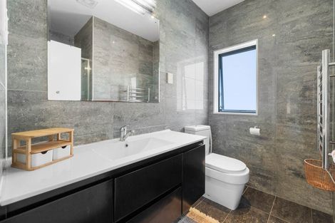 Photo of property in 2/184 Bucklands Beach Road, Bucklands Beach, Auckland, 2012