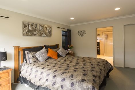 Photo of property in 87 Merriman Place, Pyes Pa, Tauranga, 3112