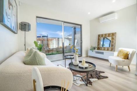 Photo of property in 14 Cherry Road, Bucklands Beach, Auckland, 2014