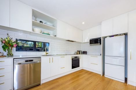 Photo of property in 34a Corson Avenue, Beckenham, Christchurch, 8023