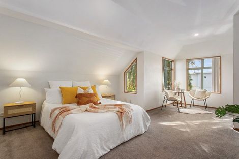 Photo of property in 15 Brockworth Place, Riccarton, Christchurch, 8011