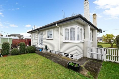Photo of property in 69 Campbell Street, Frankton, Hamilton, 3204