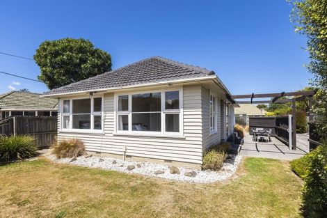 Photo of property in 22 Ravenna Street, Avonhead, Christchurch, 8042
