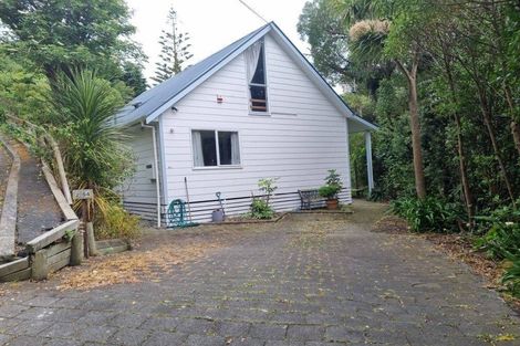 Photo of property in 54f2 Hungerford Road, Houghton Bay, Wellington, 6023