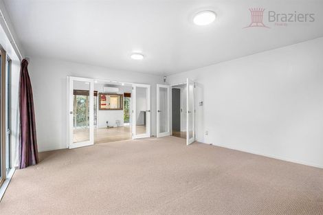 Photo of property in 29 Straven Road, Riccarton, Christchurch, 8011