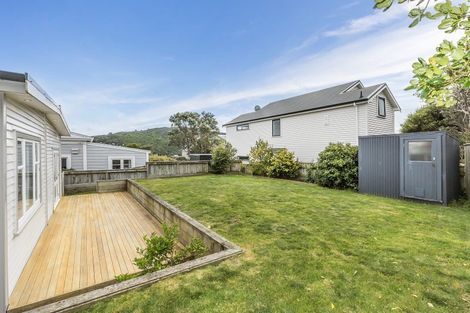 Photo of property in 36 Kaihuia Street, Northland, Wellington, 6012