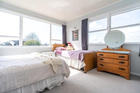 Photo of property in 54 Queenwood Avenue, Queenwood, Hamilton, 3210