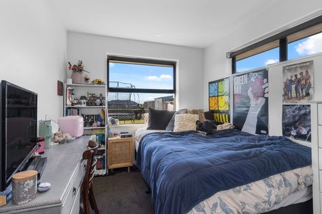 Photo of property in 4 Godley Place, Woodend, 7610