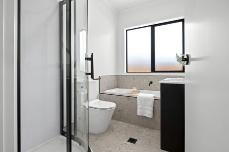 Photo of property in 286a Sandwich Road, St Andrews, Hamilton, 3200