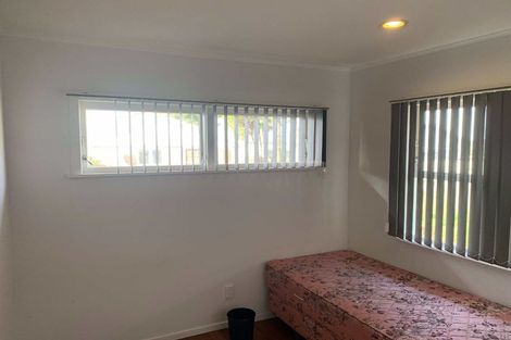Photo of property in 31 Rosalind Road, Glenfield, Auckland, 0629