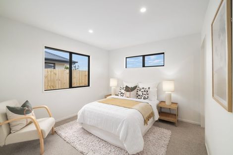 Photo of property in 4 Poipoi Place, Aranui, 8061