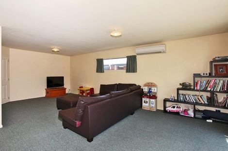 Photo of property in 5 Magnolia Lane, St Albans, Christchurch, 8052