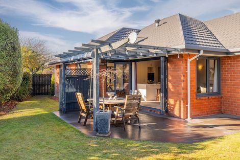 Photo of property in 8 Mull Place, Broomfield, Christchurch, 8042