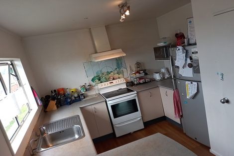 Photo of property in 101 Hillcrest Drive, Kelvin Grove, Palmerston North, 4414