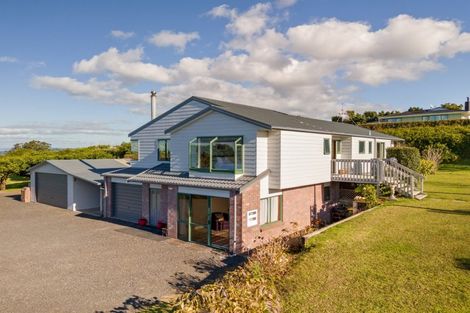 Photo of property in 117 Athenree Road, Athenree, Katikati, 3177