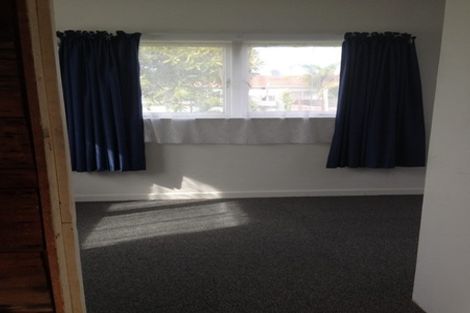 Photo of property in 26 Rimu Street, New Lynn, Auckland, 0600