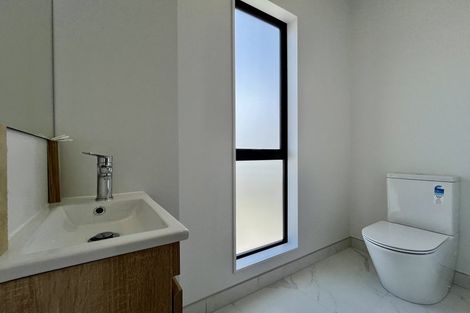 Photo of property in 523b Pakuranga Road, Howick, Auckland, 2010