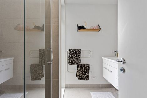 Photo of property in 34d Taramea Place, Addington, Christchurch, 8024