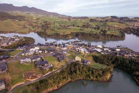 Photo of property in 26 Rangitahi Road, Raglan, 3225