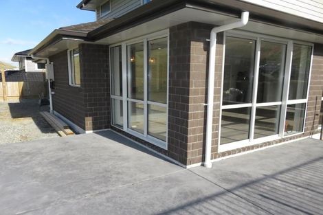 Photo of property in 102 Melksham Drive, Churton Park, Wellington, 6037