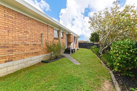 Photo of property in 63a Nile Road, Milford, Auckland, 0620